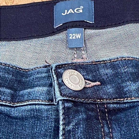 JAG jeans, “Ruby Straight,” cotton blend, great condition, 22W/32 - Picture 4 of 9